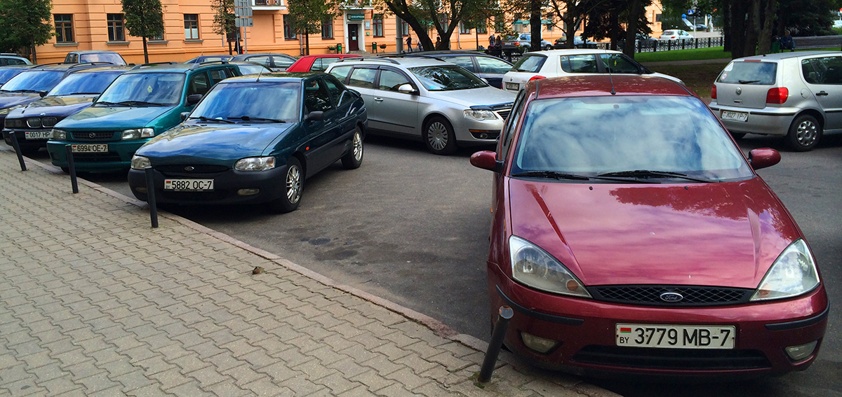 Власти Минска берутся за городские парковки не с той стороны